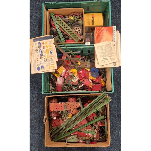 385 - A Large collection of vintage Meccano (Three crates)