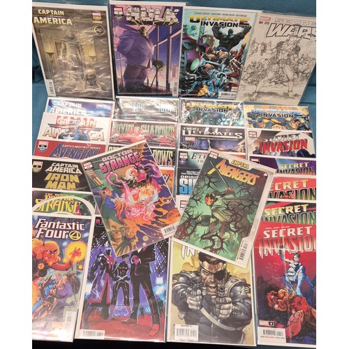 538 - Collection of Marvel Comics; Variants Captain America, Avengers, Doctor Strange, Moon Night, Spiderm... 