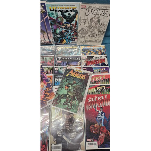 538 - Collection of Marvel Comics; Variants Captain America, Avengers, Doctor Strange, Moon Night, Spiderm... 
