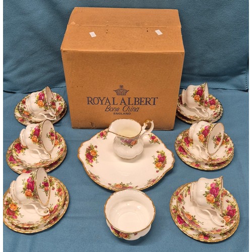 153 - Boxed 21 Piece Royal Albert Old Country Roses Tea Set.