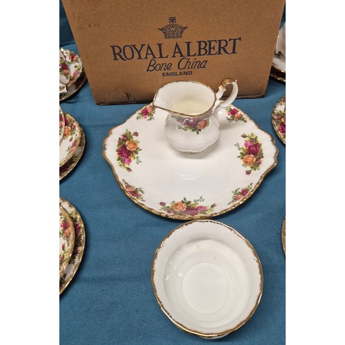 153 - Boxed 21 Piece Royal Albert Old Country Roses Tea Set.