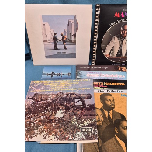 597 - A Bundle of records to include 1st pressing of Pink Floyd wish you were here album A1/ B3, also incl... 