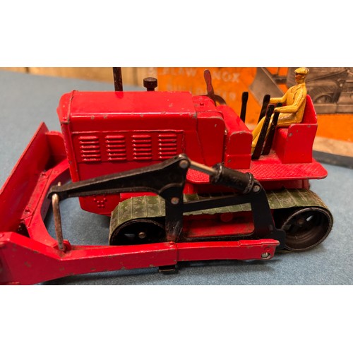 592 - Vintage Boxed Dinky Supertoys 561 Blaw Knox Bulldozer.
Vintage Boxed Dinky Toys 555 Fire Engine with... 