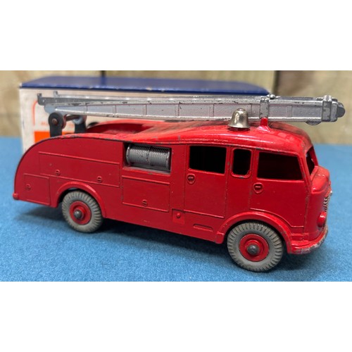 592 - Vintage Boxed Dinky Supertoys 561 Blaw Knox Bulldozer.
Vintage Boxed Dinky Toys 555 Fire Engine with... 