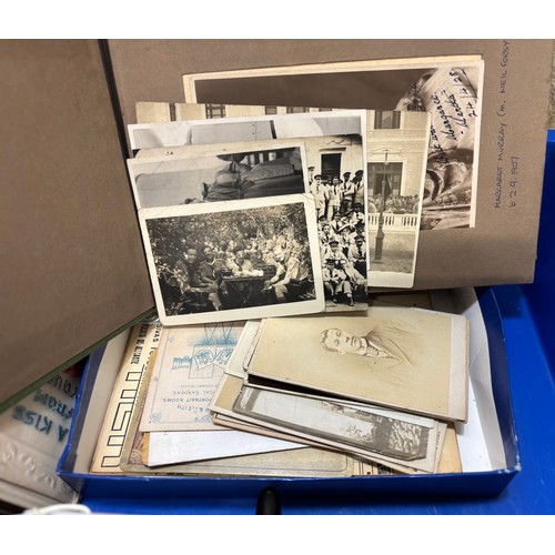 171 - A Tub of collectables; Amethyst gem stone, Mauchline Egg shaped thimble holder, chess pieces, Coins,... 