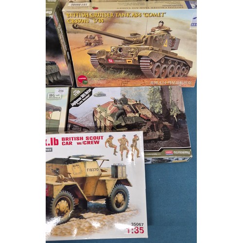 256 - A Lot of Five Military Model Kits; Miniart Dingo British Scout crew car, Academy Jagdpanzer Hetzer t... 