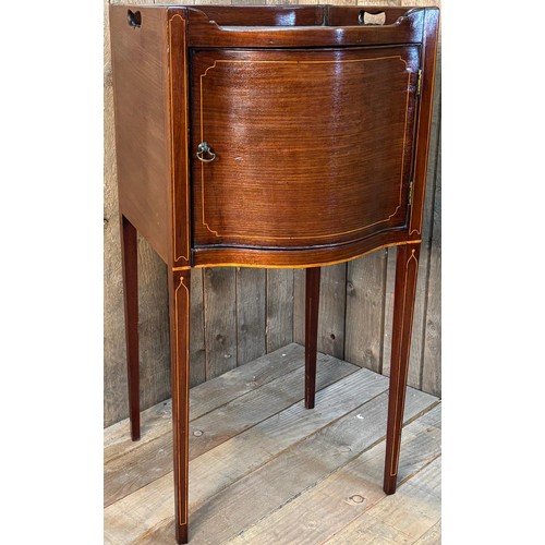 408 - 19th century bow front pot cupboard. Raised on square tapered legs. 77x38x38cm