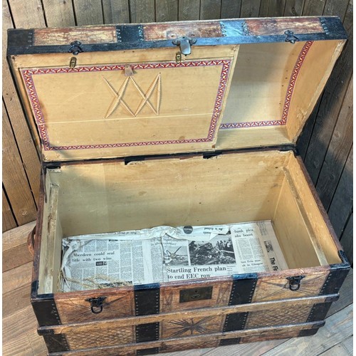 421 - 19th century Leather, wood and metal bound Saratoga travel trunk. Fitted storage to lid section.