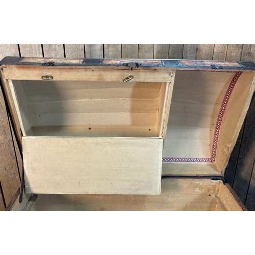 421 - 19th century Leather, wood and metal bound Saratoga travel trunk. Fitted storage to lid section.