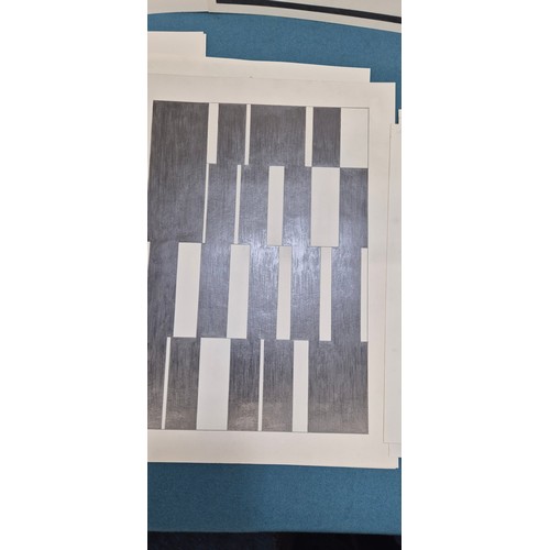 452 - Allan Arthur Wilson
Two folio's containing a collection of mixed media artworks and abstract head ar... 