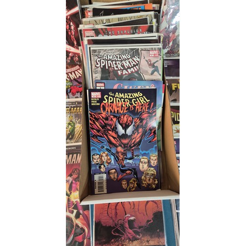 565 - Collection of Marvel Comics; Holiday Special Spider Man, Stan Lee Seasons Beatings, Carnage, Miles M... 