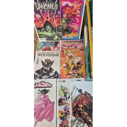 591 - Crate of Marvel Comics; X-Men, Darkhold, Uncanny X-Men, Wolverine, All New X-Men, variant editions a... 