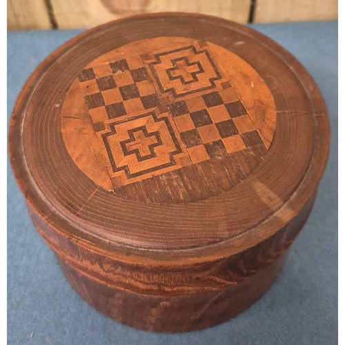 151 - Tray of collectables; hand carved calabash gourd, vintage wooden shaker box, Indo-Persian brass vase... 