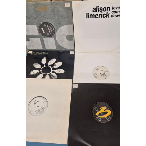 203 - Crate of LP records; The Beatles, David Bowie, Fat Boy, David Grant, Mary Wells and New Kids on the ... 