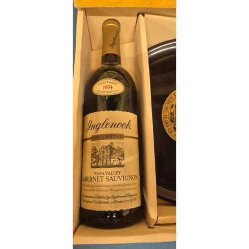 206 - Boxed 1974 Inglenook Estate Bottled Napa Valley Cabernet Sauvignon with serving tray.