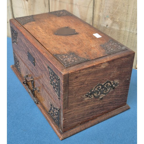 341 - Early 20th century Mah-Jong set with Bamboo and bone play pieces. Fitted within an oak and metal bou... 