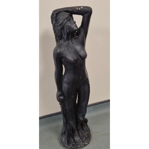440 - Heavy concrete garden sculpture of a nude lady. 100cm high. Heavy piece.