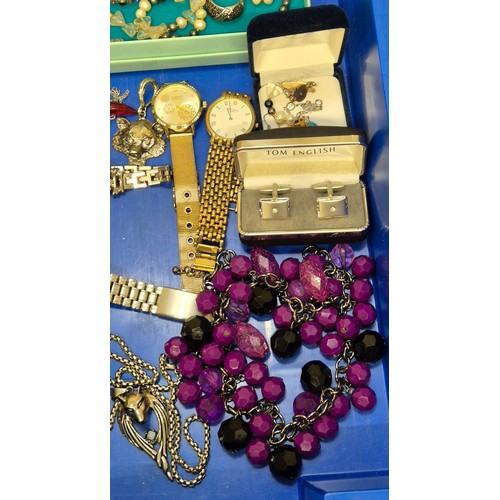 108A - Tray of costume jewellery and watches; Seiko quartz 100, Raymond Weil and Atlas watches.