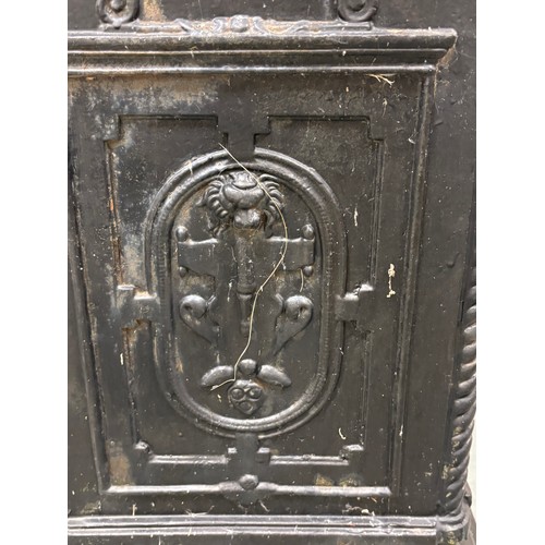 457 - 19th Century Victorian Cast Iron Garden Pedestal. 83x46x46cm.