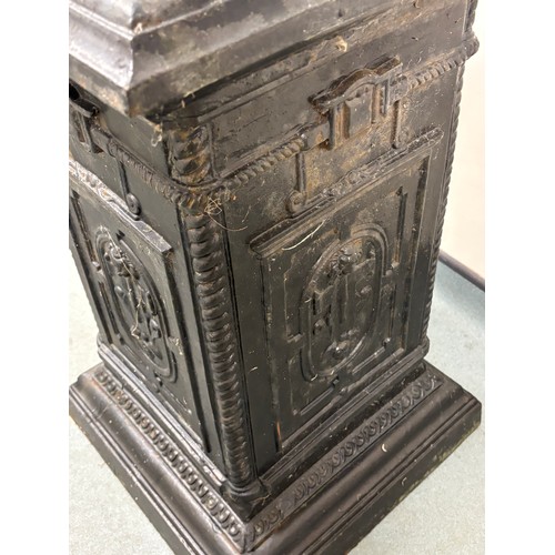 457 - 19th Century Victorian Cast Iron Garden Pedestal. 83x46x46cm.