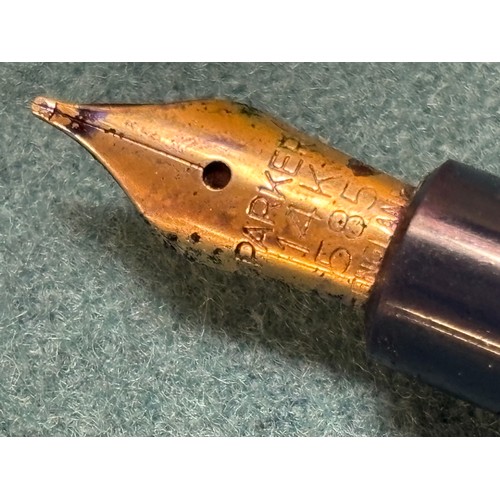 93 - A Collection of ten Vintage Fountain Pens; Black Parker 17- 14ct nib, Burgundy Parker Lady- 14ct nib... 