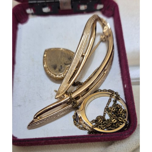 121A - Tray of jewellery; 9ct yellow gold and pearl earrings. Two sets of faux pearls. West German gold ton... 