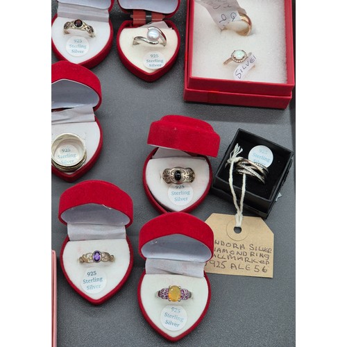 124A - A Collection of silver and costume jewellery; Tray of silver rings, costume necklaces and earrings.