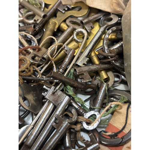 180 - Collection of various antique keys.