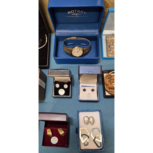 143A - Crate of Silver and costume jewellery; Rotary Watch, Silver necklace. Silver Art deco ring with blue... 