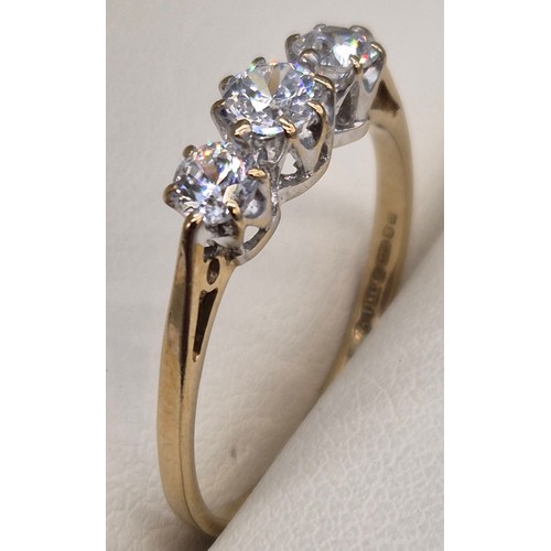 43 - 9ct yellow gold and CZ Stone ring. 1.18grams. Ring size L.