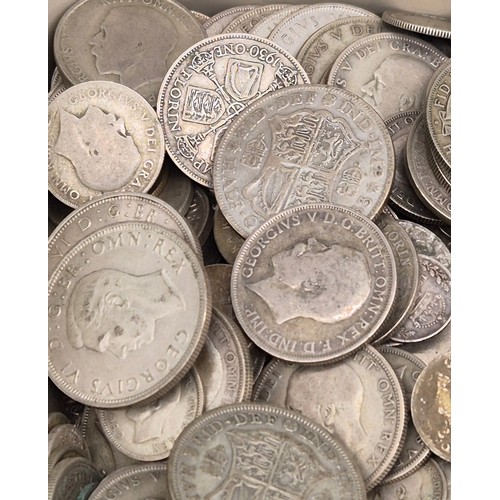 34 - A Collection of pre 1947 silver British coins. 3200grams.