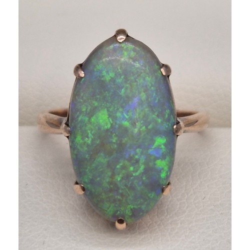 59 - Antique 9ct yellow gold and large Solitaire opal gem stone ring. 2.48Grams. Ring size J. Oval form o... 