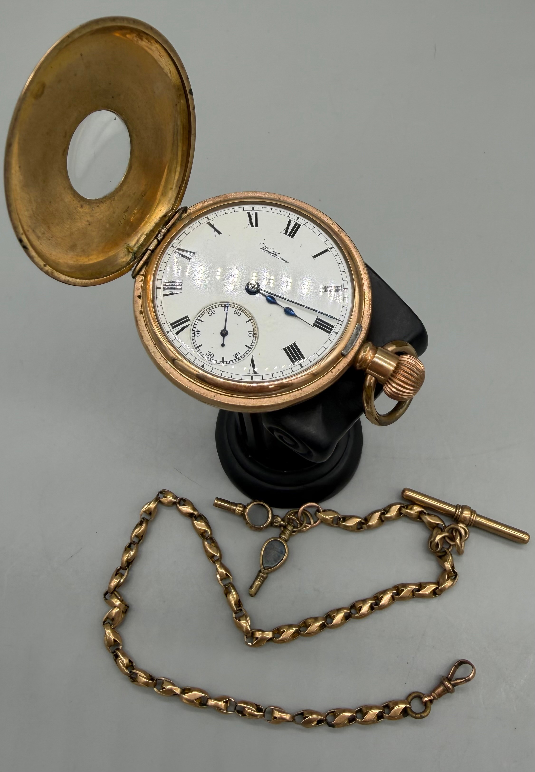 Antique 9ct yellow gold albert chain with t-bar. Plated watch keys and ...