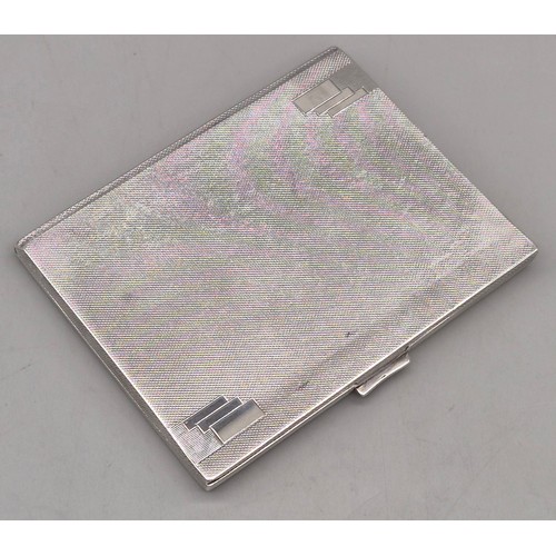 22 - Art Deco Sheffield silver cigarette case. Produced by Walker & Hall. 162.63grams.
