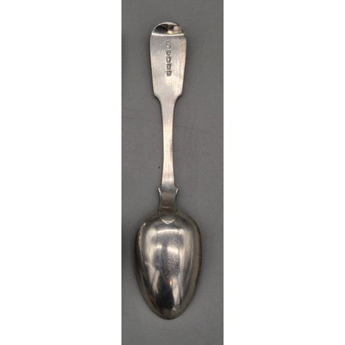 21 - A Lot of six Victorian Exeter Silver tea spoons. Five Produced by John Stone. Fiddle pattern tea spo... 