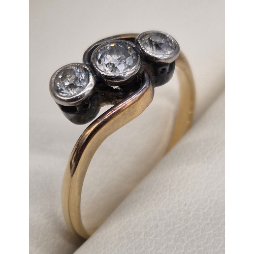 44 - Antique 18ct yellow gold and diamond stone ring. Round cut diamonds. 0.35cts. 2.29grams. Ring size M... 