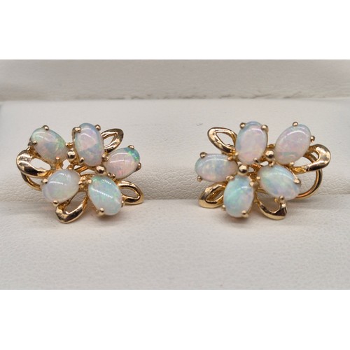 58 - 14ct yellow gold and Australian Opal gem stone ring and matching earrings. 7.82grams. Ring size N.
