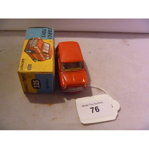 76 - corgi toys (box VG model E) austin 7 mini