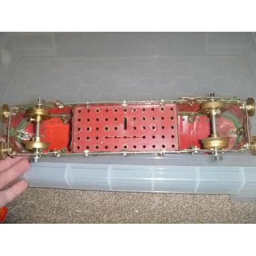 64 - interesting meccano model constructed in the form of a railcar