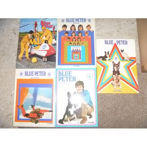 168 - 5 blue peter annuals in good condition