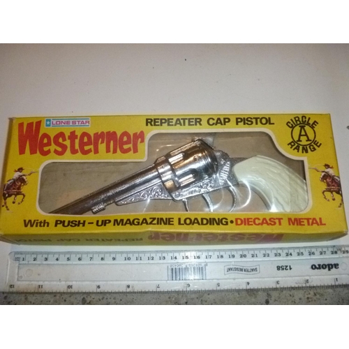 223 - lone star westerner cap gun cowboy style