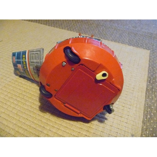 63 - BATTERY OPERATED SPACESHIP JAPAN WORKING , EXCELLENT