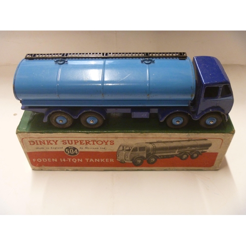 109 - DINKY TOYS 14 TON FODEN TANKER WITH ORIGINAL BOX