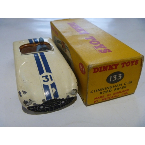 159 - ORIGINAL DINKY TOYS BOXED CUNNINGHAM C5R RACING CAR (MODEL IS GOOD BOX IS VERY GOOD)