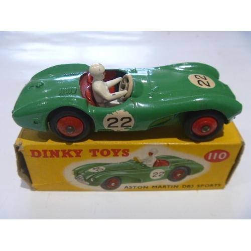 162 - ORIGINAL DINKY TOYS BOXED ASTON MARTIN DB3 SPORTS COMPETITION MODEL CAR (MODEL IS VERY GOOD SOME TRA... 