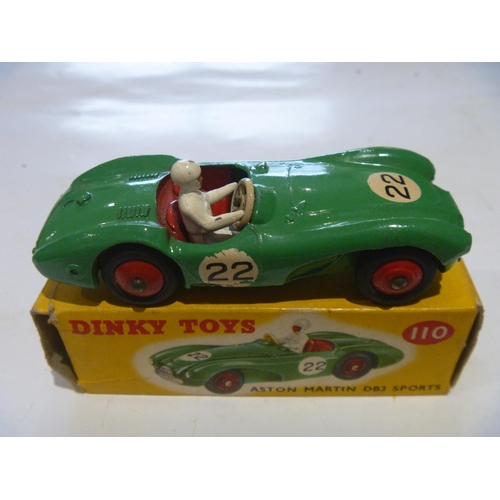 162 - ORIGINAL DINKY TOYS BOXED ASTON MARTIN DB3 SPORTS COMPETITION MODEL CAR (MODEL IS VERY GOOD SOME TRA... 