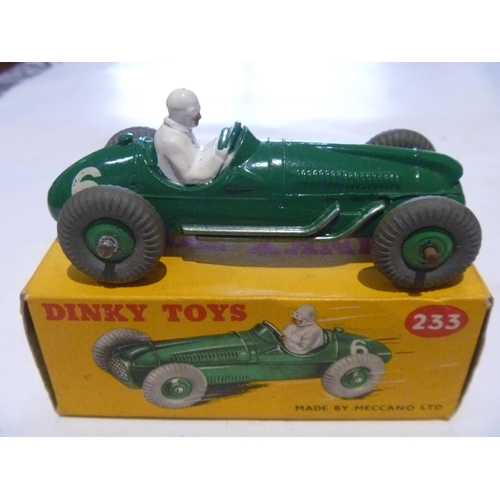 167 - ORIGINAL DINKY TOYS BOXED COOPER BRISTOL RACING CAR (MODEL IS EXCELLENT, BOX IS VERY GOOD)