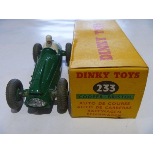 167 - ORIGINAL DINKY TOYS BOXED COOPER BRISTOL RACING CAR (MODEL IS EXCELLENT, BOX IS VERY GOOD)