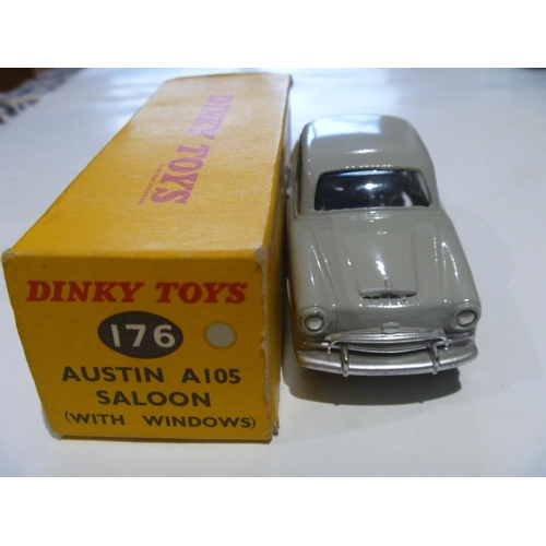 174 - ORIGINAL DINKY TOYS BOXED AUSTIN A105 SALOON (MODEL IS EXCELLENT, BOX IS EXCELLENT)