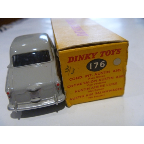 174 - ORIGINAL DINKY TOYS BOXED AUSTIN A105 SALOON (MODEL IS EXCELLENT, BOX IS EXCELLENT)